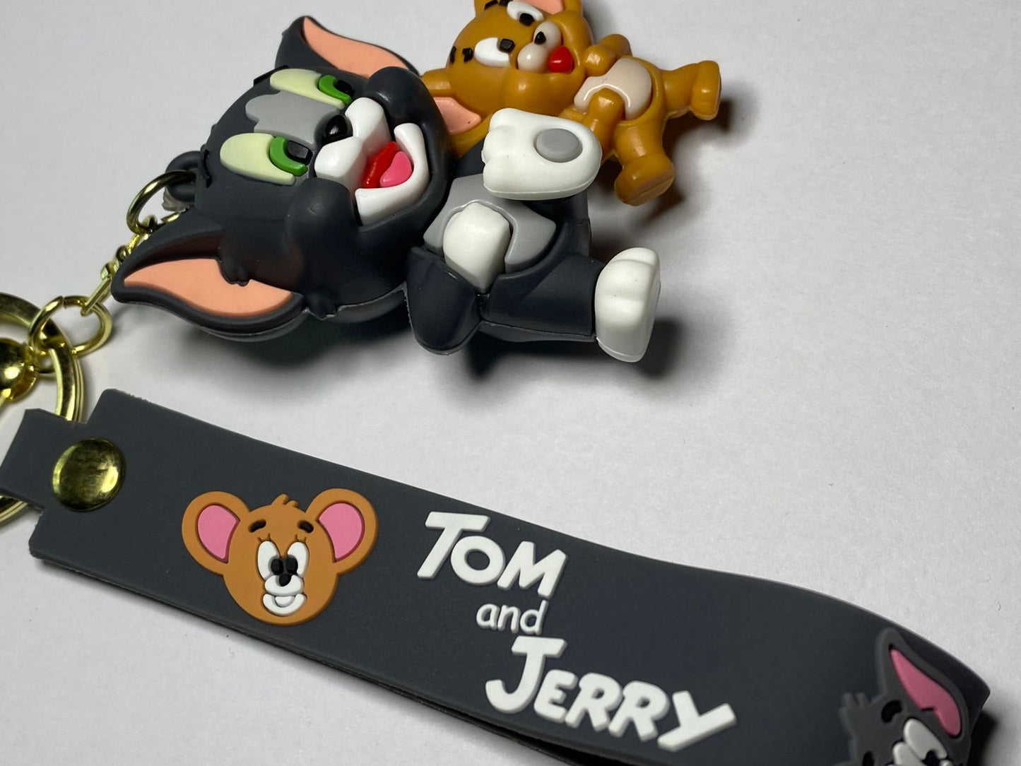 Adorable Tom and Jerry keychain!